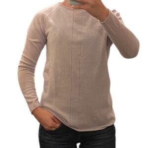 Club Monaco cashmere lilac crew neck sweater. Size S